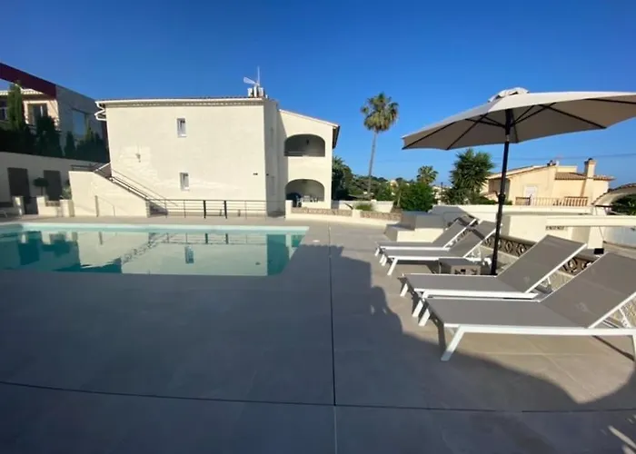 - Azulenacalpe Apartman *