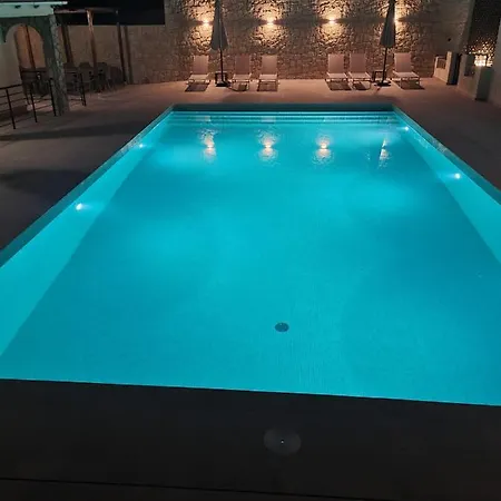 - Azulenacalpe كاليبي